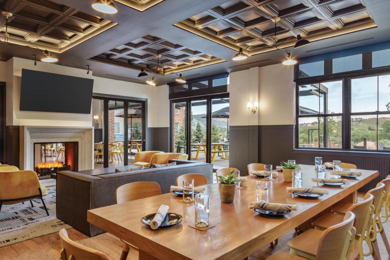 The Eddy Taproom & Hotel Golden Luaran gambar