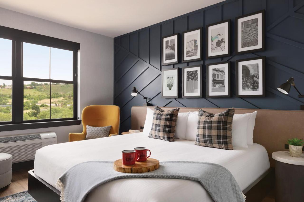 The Eddy Taproom & Hotel Golden Luaran gambar