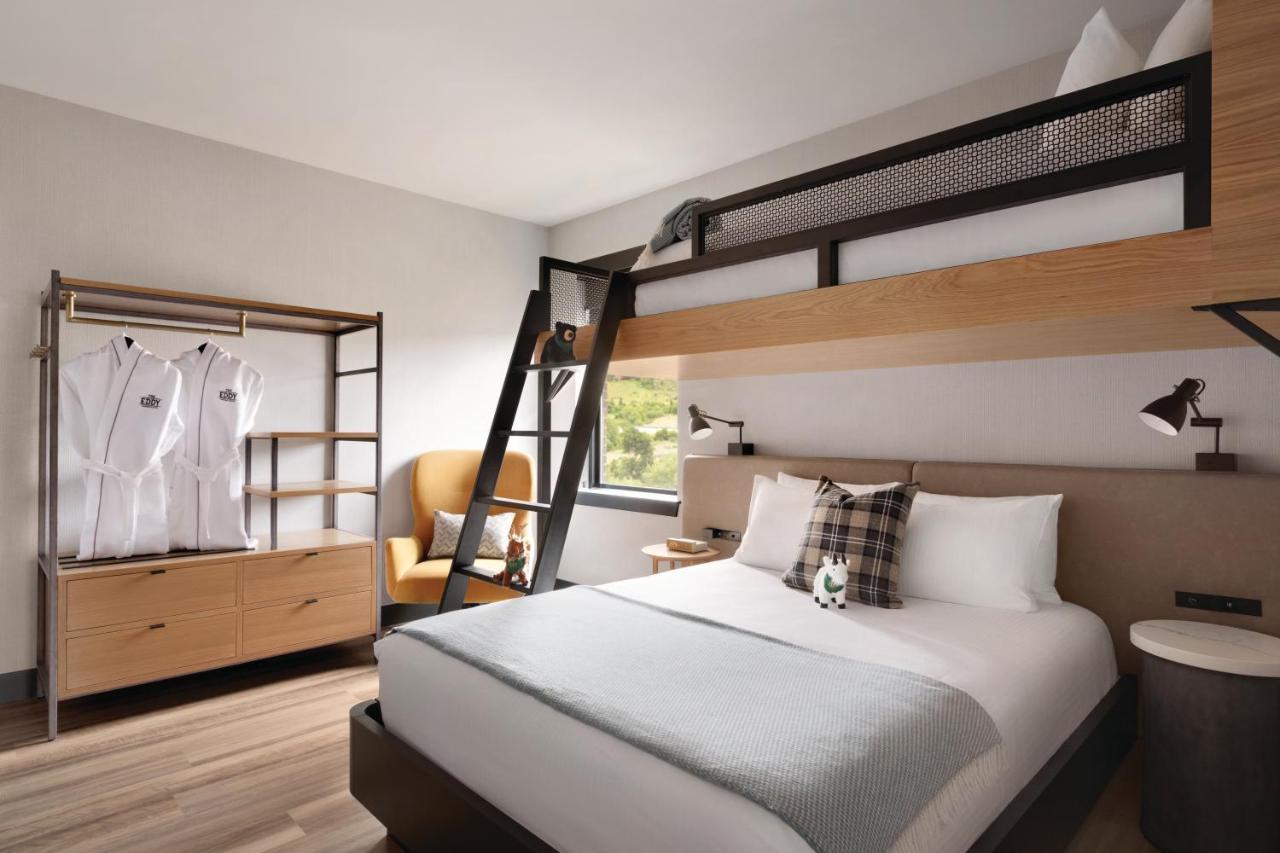 The Eddy Taproom & Hotel Golden Luaran gambar